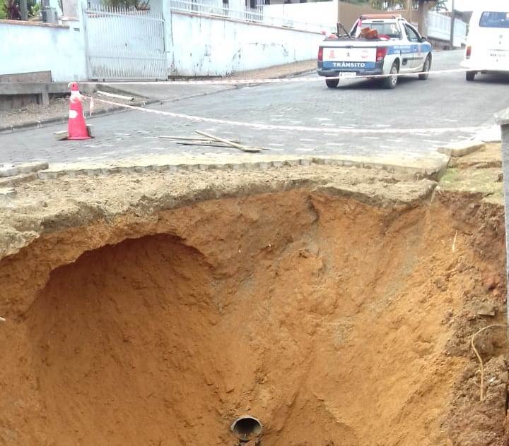 Utilidade Pública Indaial – Interdição rua 1º de maio