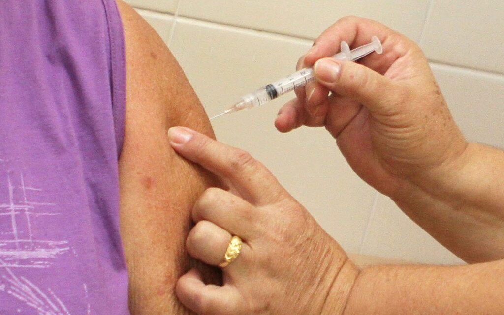 Campanha de vacinação contra o sarampo termina nesta semana Campanha de vacinação contra o sarampo termina nesta semana