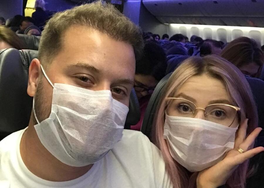 Youtuber catarinense conta dificuldades para retornar do exterior por causa do Coronavírus Youtuber catarinense conta dificuldades para retornar do exterior por causa do Coronavírus