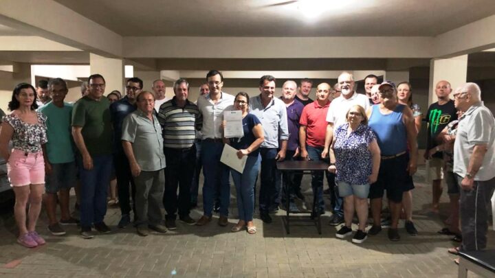 Assinada Ordem de Serviço para pavimentação nas ruas Biguaçu e Navegantes