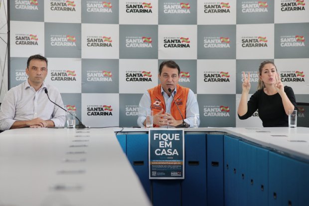 Coronavírus em SC: Governador ressalta que retomada gradual da atividade depende da preparação do sistema de saúde