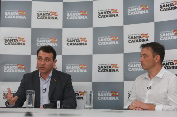 Coronavírus em SC: Governo fecha divisas com PR e RS para veículos de transporte coletivo e proíbe a permanência de pessoas em praias e parques