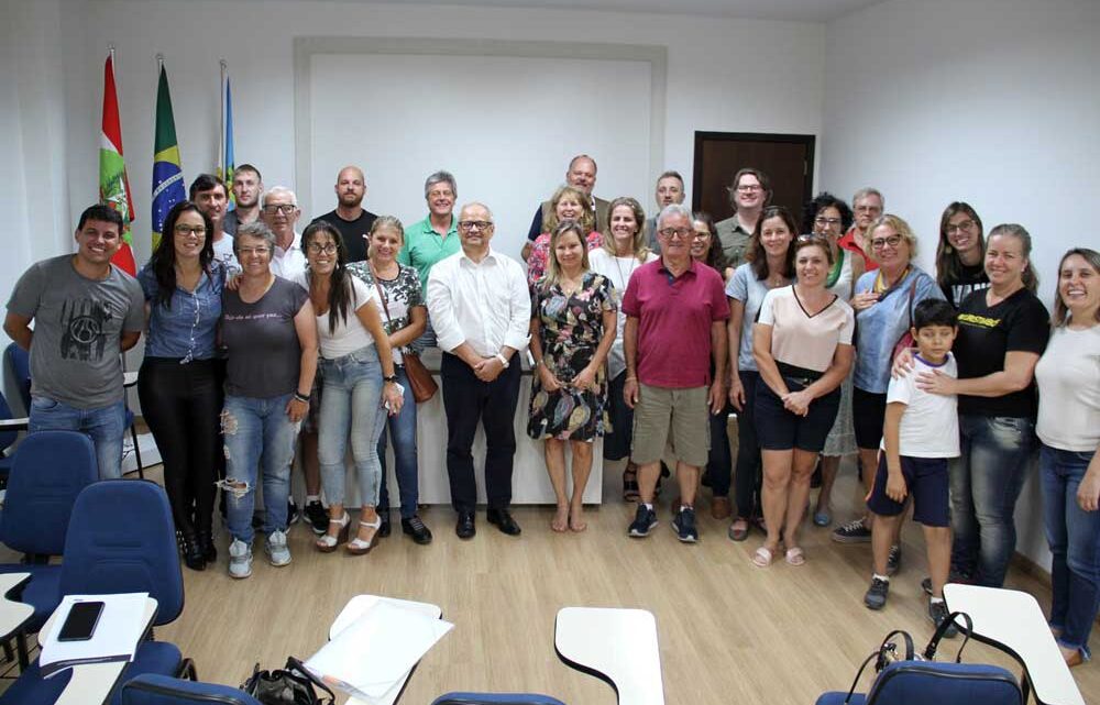 Mais uma etapa para construção do Plano Estratégico de Turismo de Timbó é realizada Mais uma etapa para construção do Plano Estratégico de Turismo de Timbó é realizada