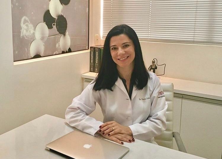 É calvície ou queda de cabelo? Dermatologista diferencia e dá soluções