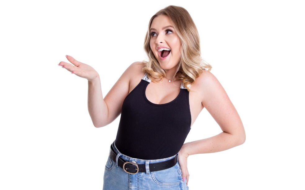 Youtuber catarinense lança marca de produtos online