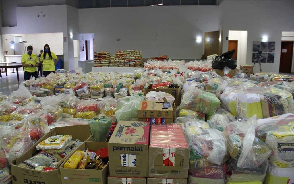 Assistência Social recebe mais 204 cestas básicas através do programa Timbó Que Cuida