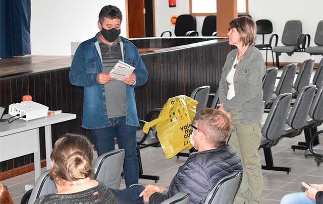 Rodeio – Gestores do município participam de capacitação do plano de gerenciamento de resíduos sólidos