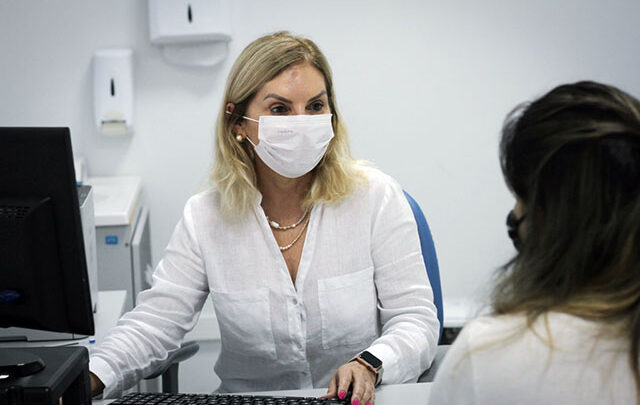 Saúde do Trabalhador de Timbó beneficia mulheres com dois exames à noite