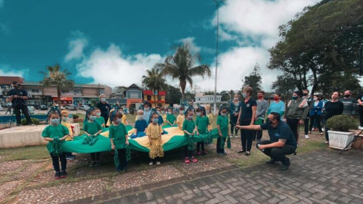 Prefeitura de Indaial inicia homenagens cívicas alusivas à Semana da Pátria