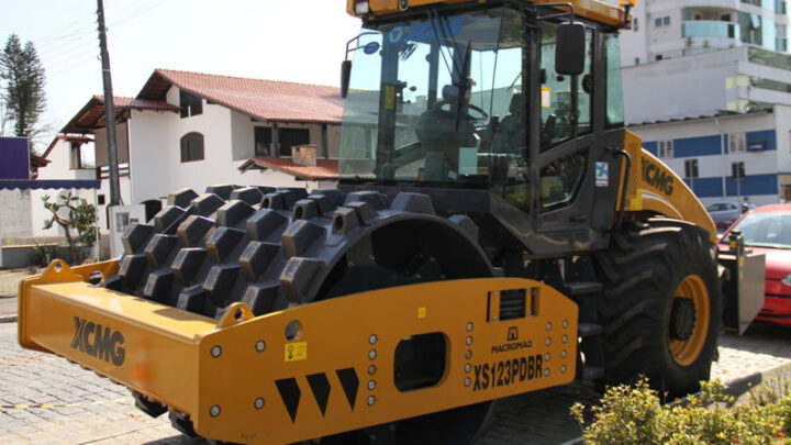 PMT – Secretaria de Obras adquire rolo compactador