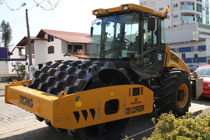 PMT – Secretaria de Obras adquire rolo compactador PMT – Secretaria de Obras adquire rolo compactador