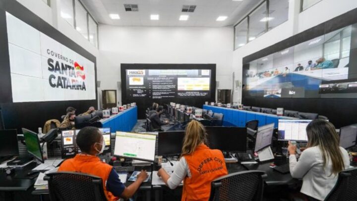 Governo de SC mantém operações para minimizar impactos e encerrar bloqueios em rodovias