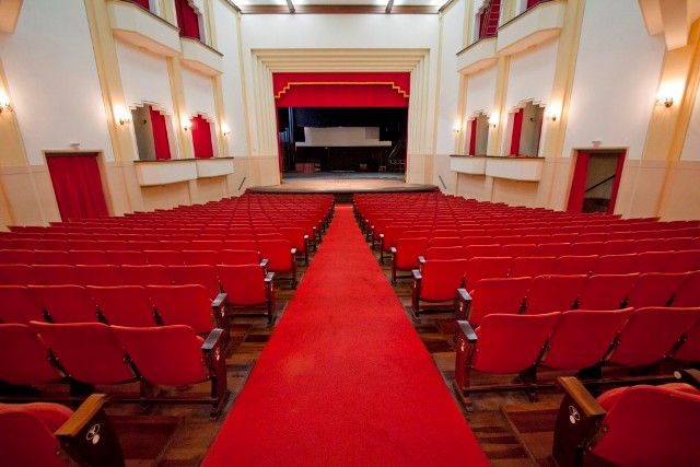 Teatro Carlos Gomes lança edital para retomada de eventos artísticos e culturais em Blumenau Teatro Carlos Gomes lança edital para retomada de eventos artísticos e culturais em Blumenau