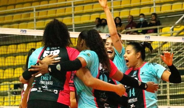 Brusque sedia Super Liga C de Vôlei, de terça-feira a sábado