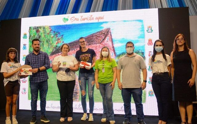 Desenho de Timbó ganha Concurso Traços do Meu Vale