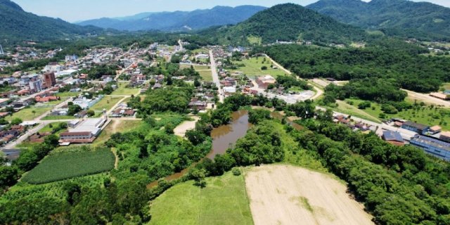 Timbó tem projeto para a construção de uma nova ponte ligando os bairros Nações e Capitais Timbó tem projeto para a construção de uma nova ponte ligando os bairros Nações e Capitais