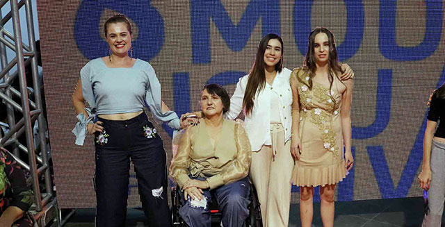 Estudante do SENAI em Blumenau vence 8º Prêmio Sul Brasil de Moda Inclusiva Estudante do SENAI em Blumenau vence 8º Prêmio Sul Brasil de Moda Inclusiva