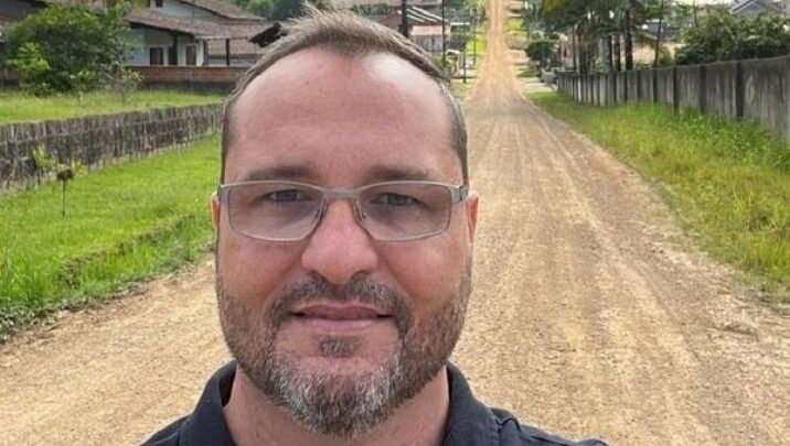 Timbó – Flávio Buzzi inicia Programa Vereador no Bairro