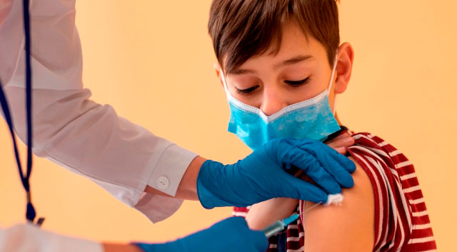 Infectologista da ABM avalia importância de vacinação em Crianças Infectologista da ABM avalia importância de vacinação em Crianças