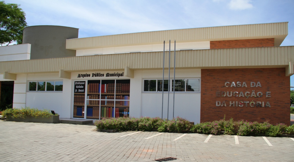 Educação de Timbó convoca candidatos para vagas temporárias em novo chamamento público