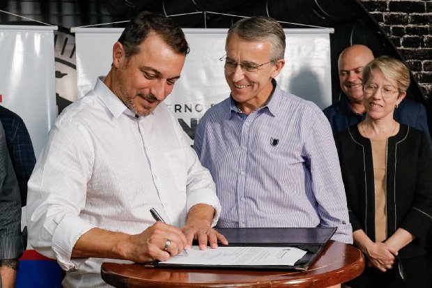 Em Blumenau, governador autoriza obras de infraestrutura que somam R$ 123,2 milhões em investimentos