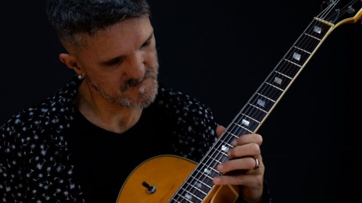 Mazin Silva faz 14 apresentações em escolas públicas de Blumenau nos meses de abril e maio