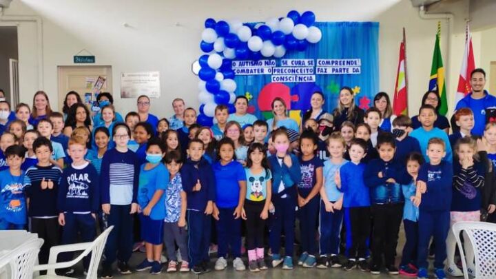 Secretaria de Educação realiza movimento em apoio ao Dia Mundial de Conscientização sobre o Autismo