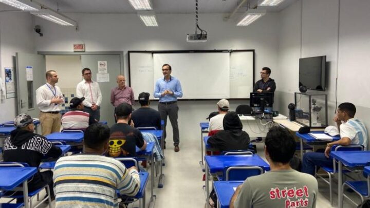 Usuários atendidos pela política de assistência social iniciam curso gratuito de “Operador de Máquina e Ferramentas de Usinagem”