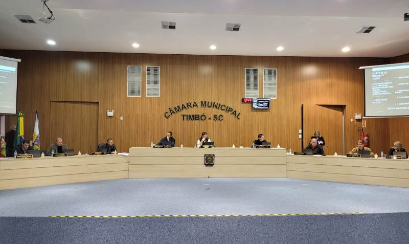 Câmara de Timbó – Vereadores aprovam projeto que institui, por lei, o Programa Família Acolhedora Câmara de Timbó – Vereadores aprovam projeto que institui, por lei, o Programa Família Acolhedora