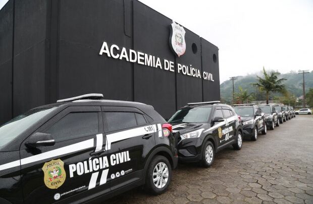 Governo do Estado entrega 101 novas viaturas para a Polícia Civil de SC