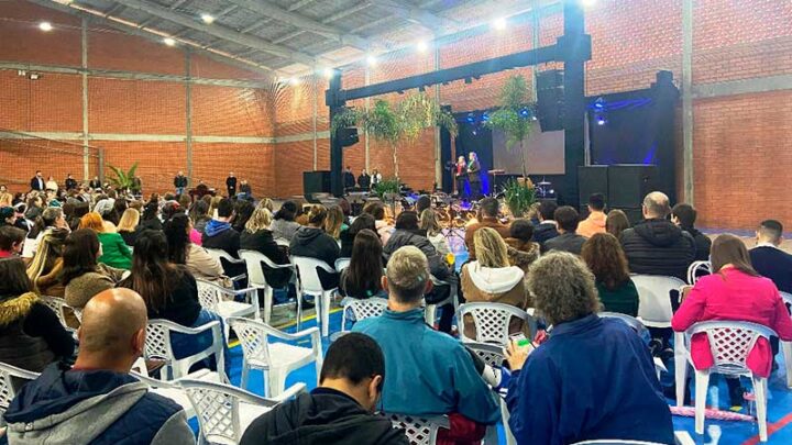 Secretaria de Educação de Timbó promove 1º Simpósio de Educação Básica do município e 2º Techday