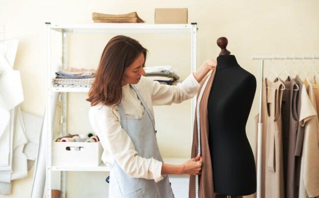 Senai Vale do Itajaí oferece cursos técnicos visando atender demanda da indústria por profissionais qualificados