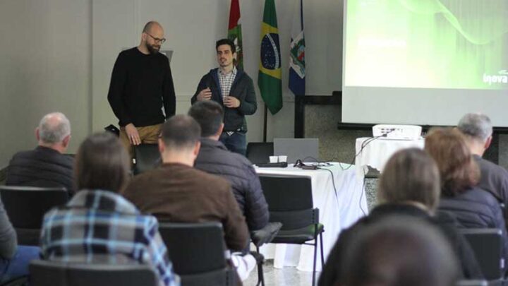 Prefeitura de Timbó promove conversa sobre ecossistema de inovação