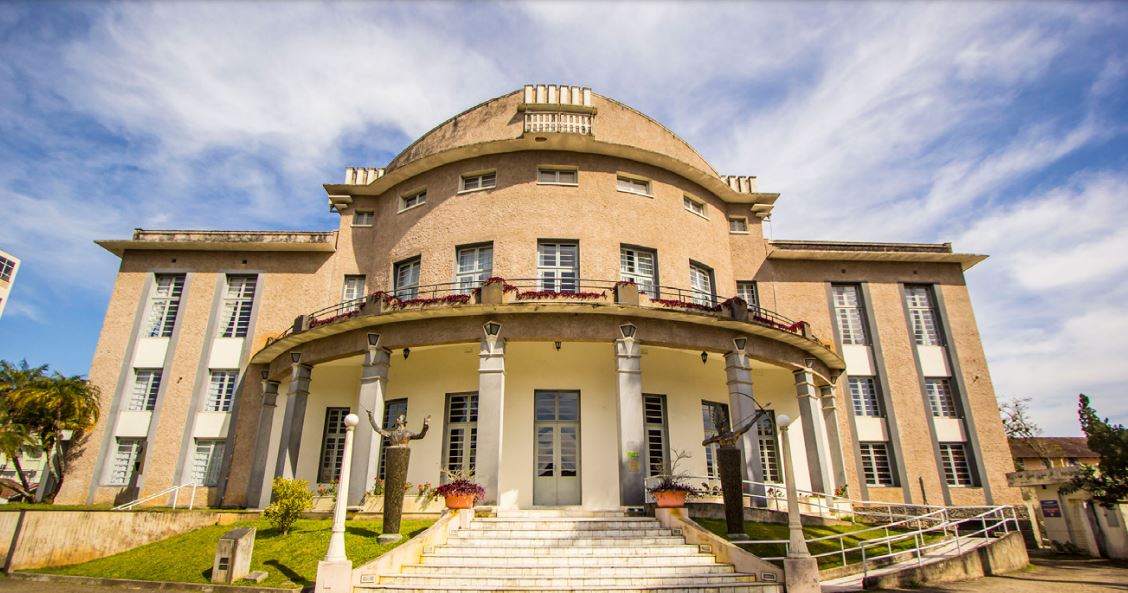 Centro de Blumenau ganha Trilha do Patrimônio Histórico Centro de Blumenau ganha Trilha do Patrimônio Histórico