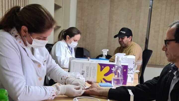 Secretaria de Saúde de Indaial realiza testagem em funcionários de empresas da cidade