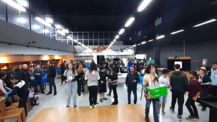 Desafio de conhecimento da Escola S de Blumenau vai premiar estudantes com bolsas de estudo de até 100% para o Ensino Médio