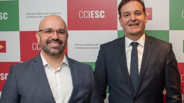 Comitiva catarinense participa de encontro mundial de câmaras italianas