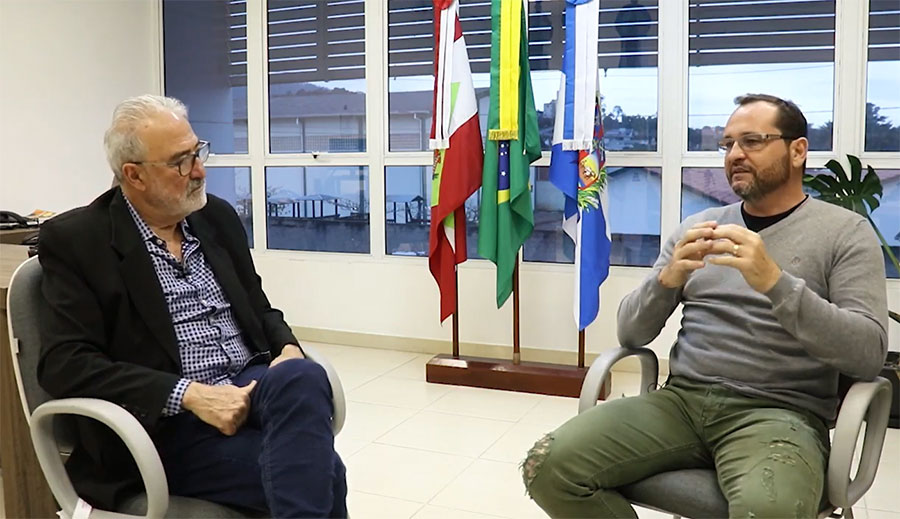 Entrevista com o presidente da Câmara de Timbó Flávio Buzzi