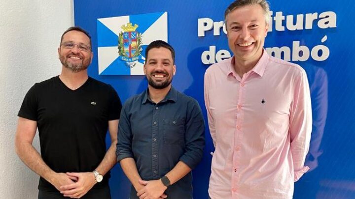 Deputado estadual eleito, Napoleão Bernardes visita lideranças para reafirmar compromisso com municípios do Vale Europeu