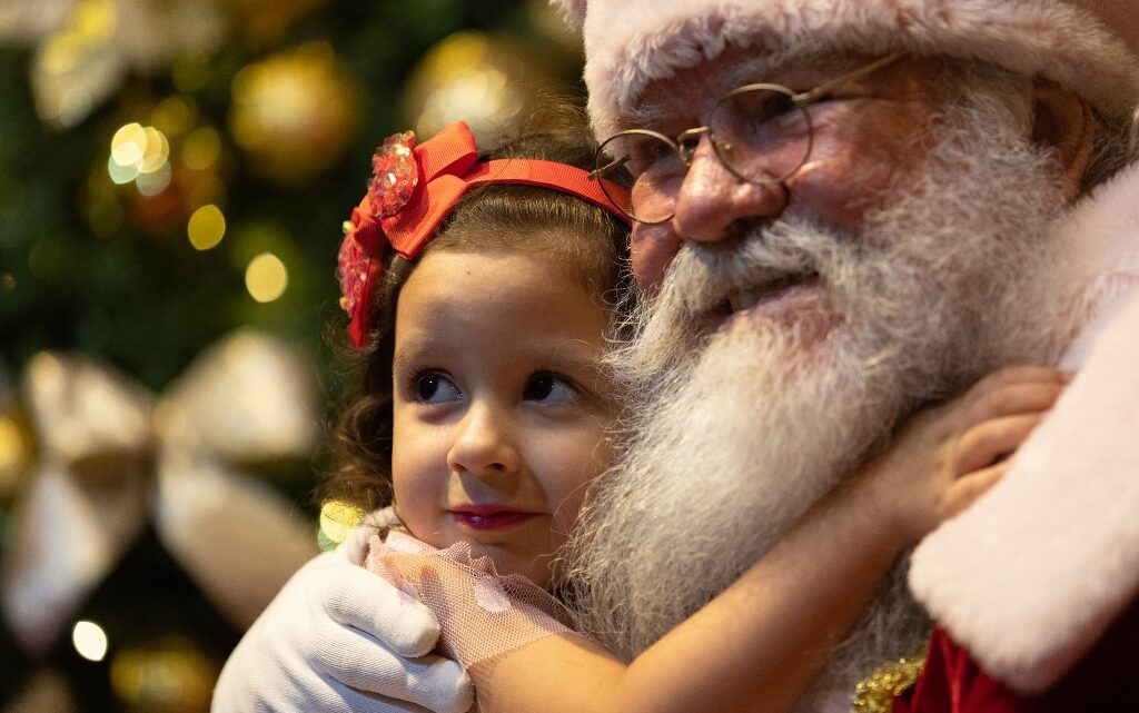 Festa de Natal de Pomerode chega ao fim com público prestigiando show nacional