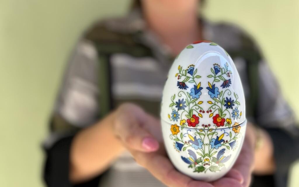 Maior ainda: ovo de Páscoa de Pomerode (SC) terá mais de 16 metros de altura e vai homenagear pintura em porcelanas e cultura de região da Pomerânia Maior ainda: ovo de Páscoa de Pomerode (SC) terá mais de 16 metros de altura e vai homenagear pintura em porcelanas e cultura de região da Pomerânia