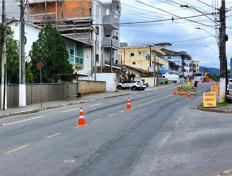BRK executa serviços em trecho da rua dos Caçadores a partir desta segunda-feira (23/1) BRK executa serviços em trecho da rua dos Caçadores a partir desta segunda-feira (23/1)