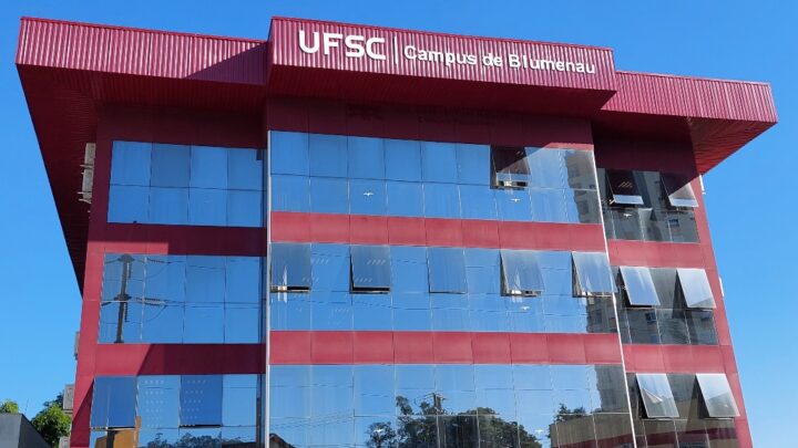 Últimos dias para inscrição nos mestrados gratuitos da UFSC Blumenau