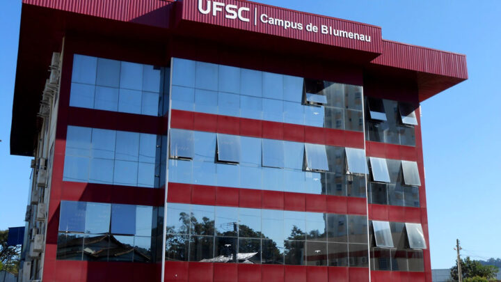 UFSC abre inscrições para concurso público com cinco vagas para o Campus Blumenau