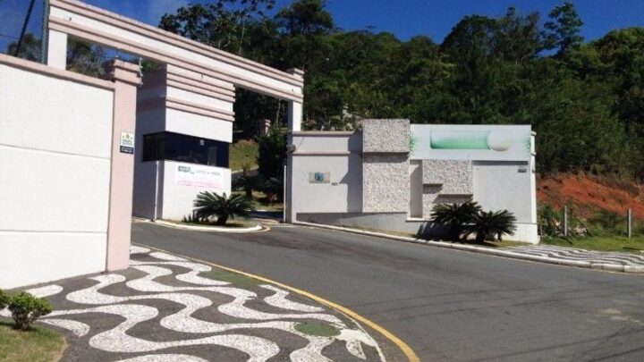 Imóveis de alto padrão em Balneário Camboriú vão a leilão