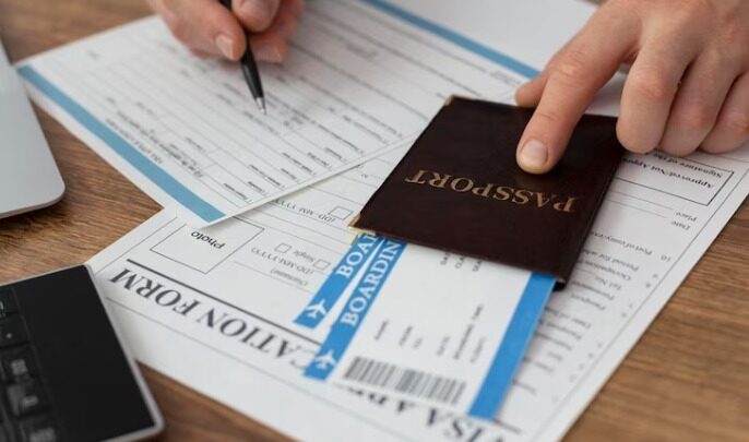 Pensando em viajar para o exterior? Empresa especializada em vistos chega a Blumenau