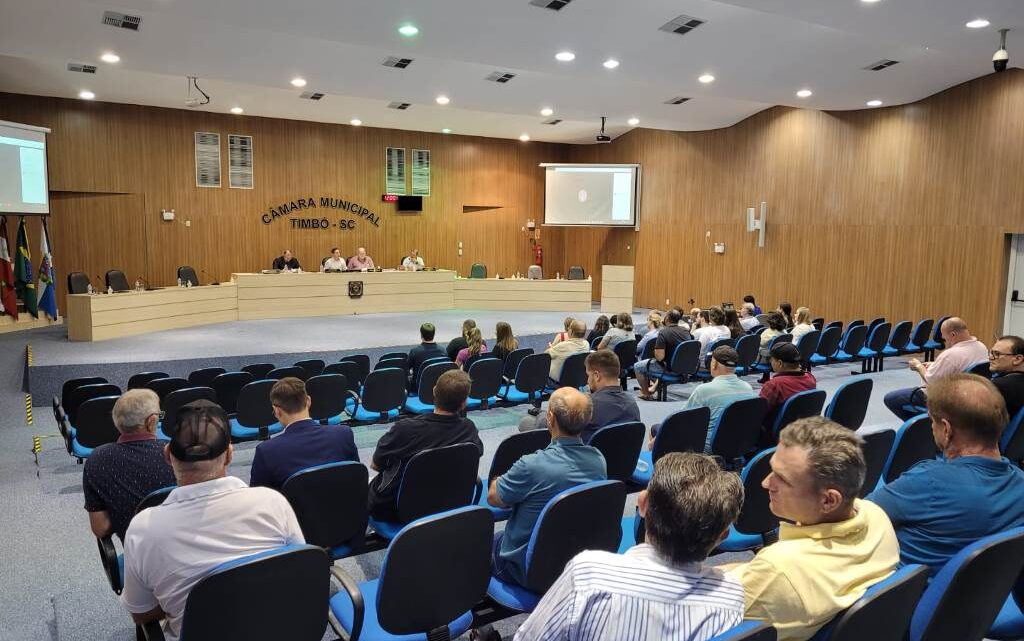 Câmara de Vereadores realiza Audiência Pública sobre Plano Diretor do Município Câmara de Vereadores realiza Audiência Pública sobre Plano Diretor do Município