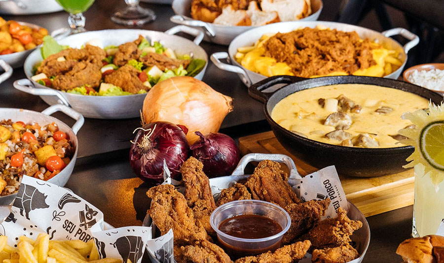 Restaurante promove almoço especial de Dia das Mães em Timbó (SC) com 25 opções de pratos salgados e cinco sobremesas