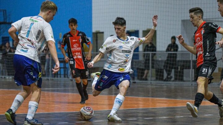 Associação Timbó Futsal batalha até o final, mas é superada pelo JEC/Krona