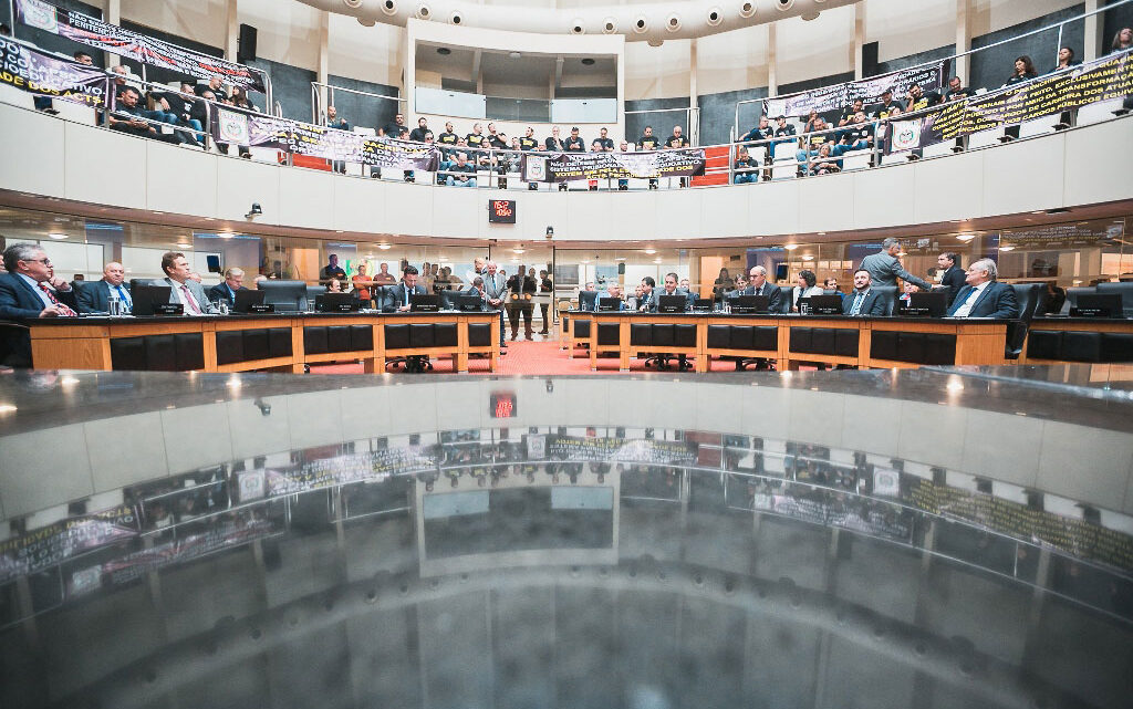 Reajuste abusivo do IPVA entra na mira da Alesc com votação de projeto nesta semana Reajuste abusivo do IPVA entra na mira da Alesc com votação de projeto nesta semana